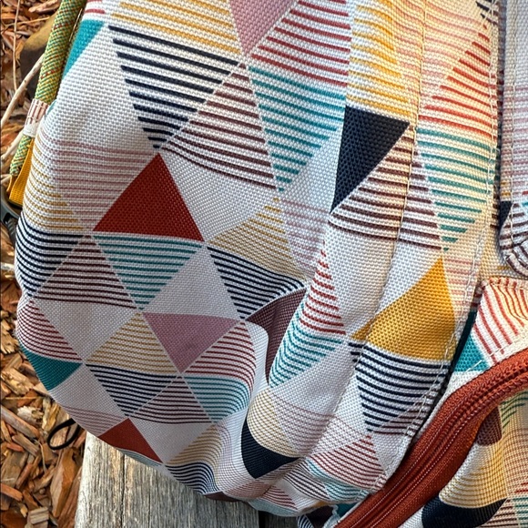 Kavu Women's Rope Sling Triangular Pattern Backpack - Multicolor - Picture 7 of 13